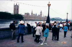 A break from the coach to look at Parliament